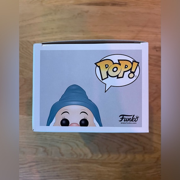 Funko POP Bashful 341 - Picture 5 of 6